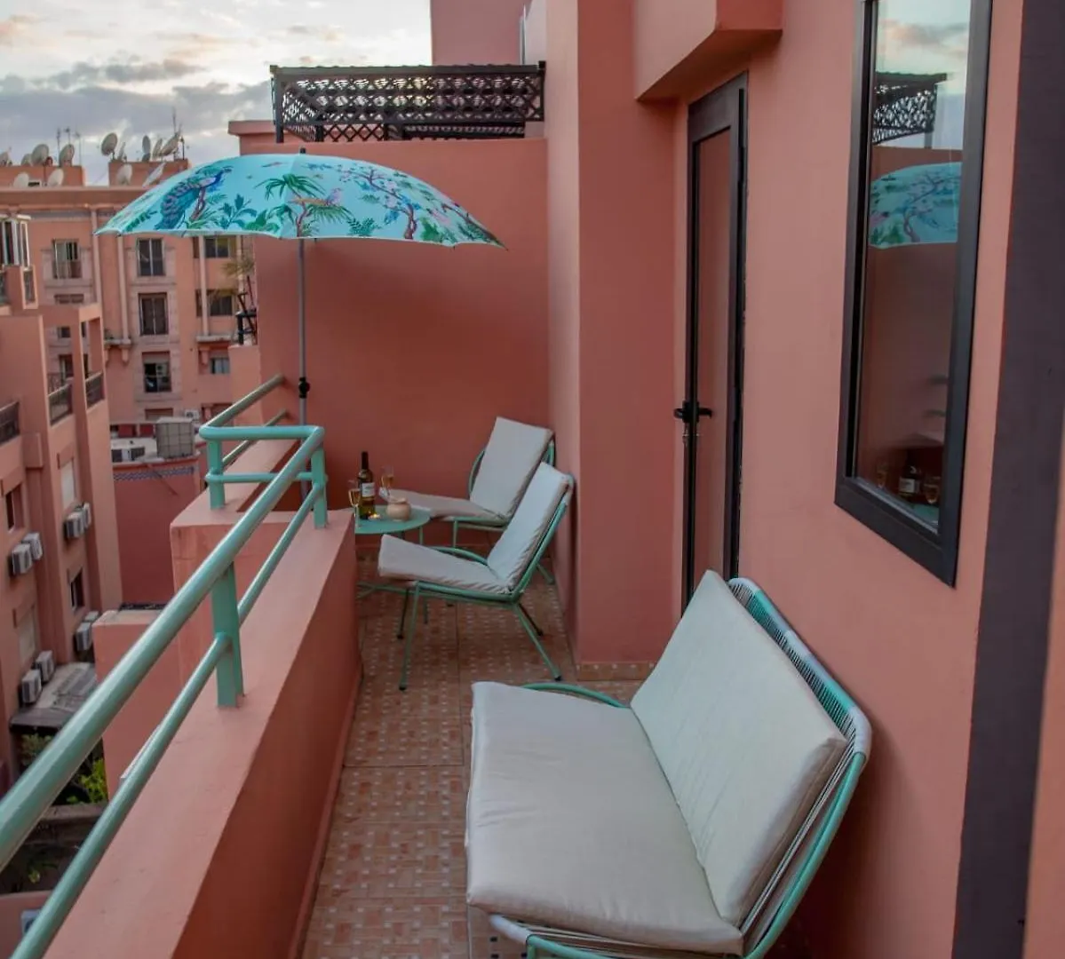 Sublime 2 Bedroom Apartment In Marrakech Marrakesh 0*,