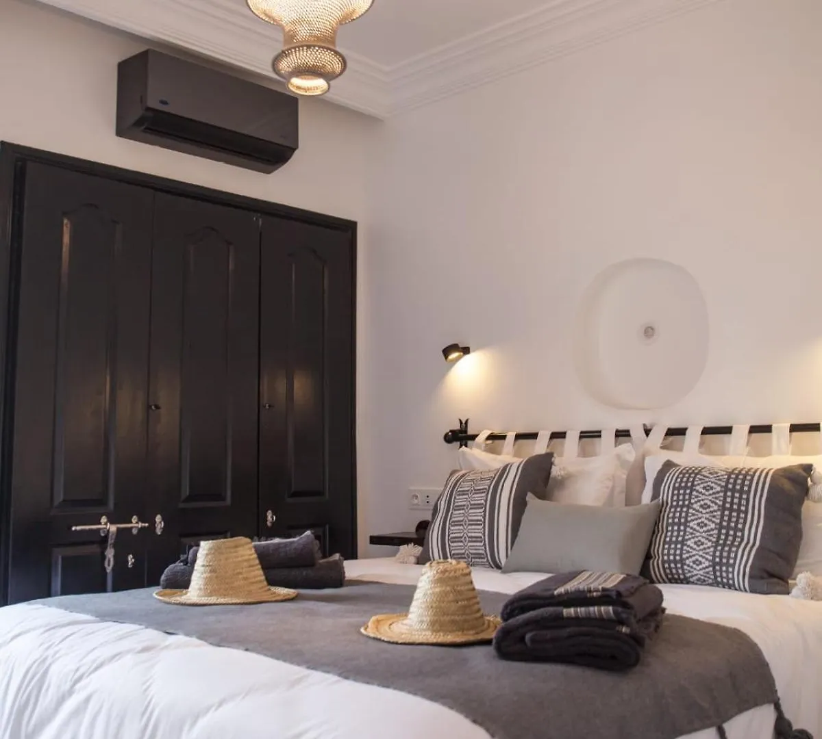 Sublime 2 Bedroom Apartment In Marrakech Marrakesh